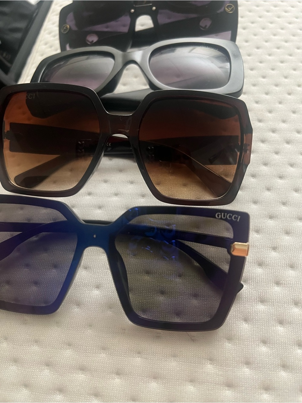 5 pair of sunglasses - Picture 3 of 5